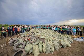 «Таза Қазақстан»: в Астане запустили экологическую акцию «Таза бейсенбі»