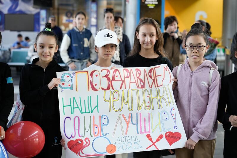 Столичные гимнастки, победившие на чемпионате Азии, вернулись с 11 медалями