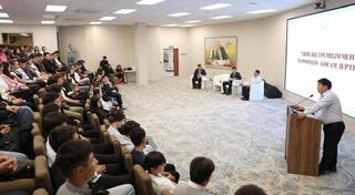 Призвал молодежь быть осторожными: в Алматы прошла антитеррористическая лекция