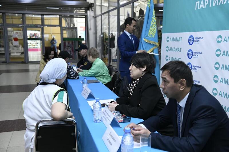 Повышение финансовой грамотности населения: День правовой помощи для астанчан организовали на столичном рынке