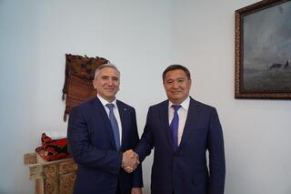 Аким Акмолинской области и губернатор Тюменской области обсудили перспективы сотрудничества в различных сферах