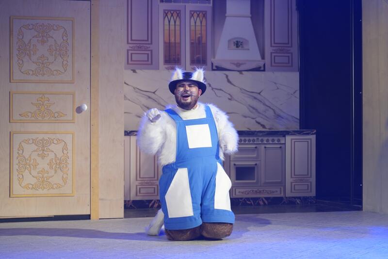 Комедия «191-бап»: в Астане состоялась премьера необычного спектакля