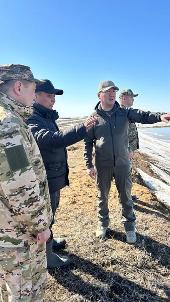 Аким области Асаин Байханов оценил паводковую ситуацию в Актогайском районе