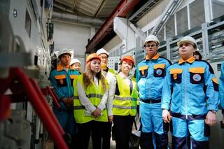 «Путь в профессию: от колледжа к производству»: молодежь столицы провела встречу на электротехническом заводе