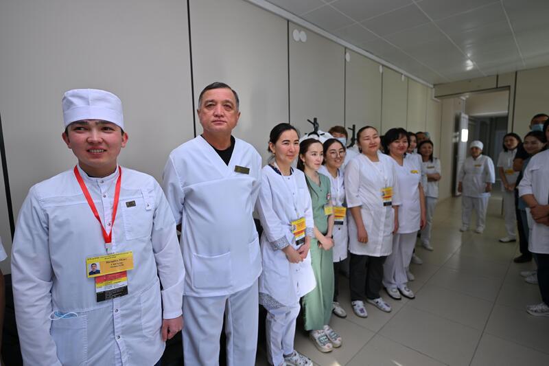 В Центральной районной больнице Аксуатского района проводится капитальный ремонт