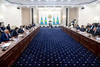 Аким СКО отчитался перед депутатами