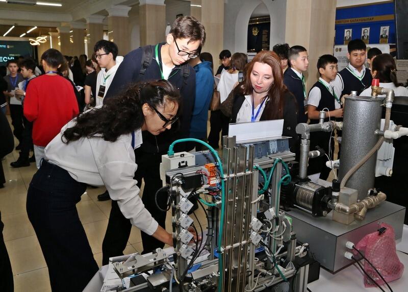 Карагандинские университеты вошли в число лидеров рейтинга образовательных программ НПП «Атамекен»