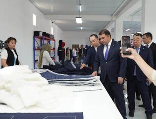 ТУРКЕСТАН: ЦЕХ В СОЗАКЕ ПРИСТУПИЛ К ОБЕСПЕЧЕНИЮ МЕСТНЫХ ПРЕДПРИЯТИЙ СПЕЦОДЕЖДОЙ И ПЕРЧАТКАМИ