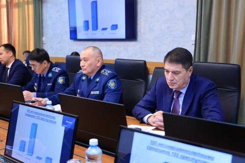 В Карагандинской области усиливают профилактику подростковых суицидов