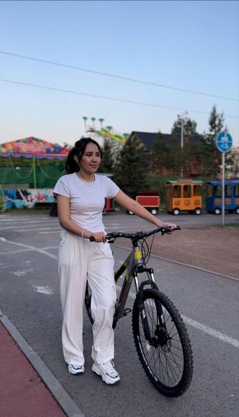 «Таза Қазақстан»: столичные спортсмены провели челлендж «Один день без автомобилей»