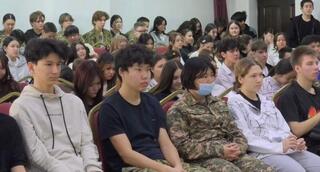 «Закон и порядок»: в Астане студентам колледжа разъяснили вопросы профилактики правонарушений