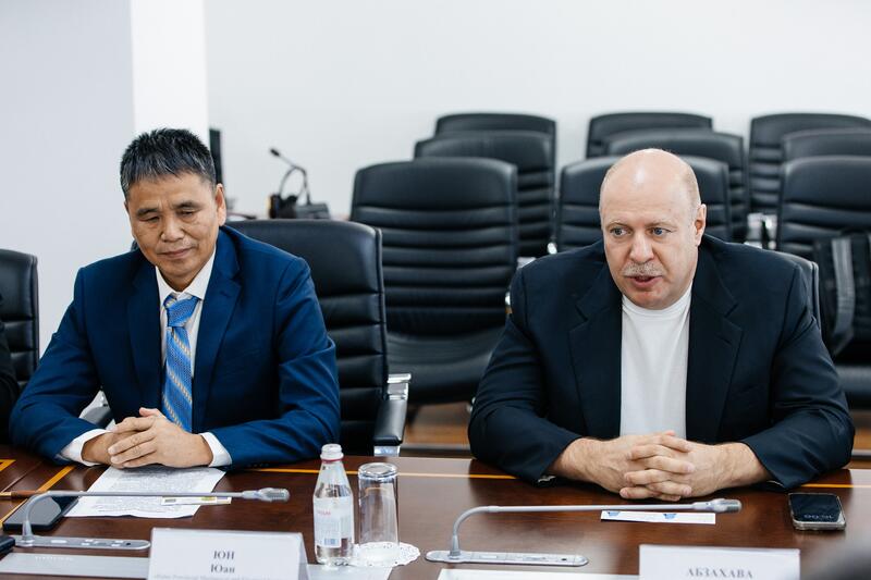 В Атырау стартовал новый промышленный проект: подписан контракт на проектирование завода литых стальных деталей