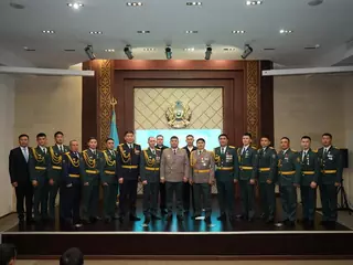 Сотрудники МЧС награждены государственными наградами в честь Дня Республики