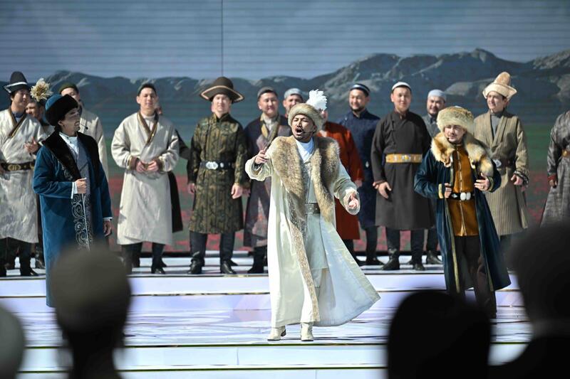 Президент посетил концерт по случаю праздника Наурыз