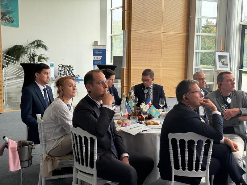 Делегация Жамбылской области провела переговоры во Франции по развитию инвестиционного сотрудничества