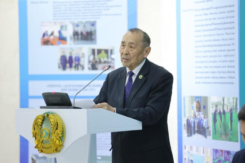 Ербол Карашукеев встретился с представителями НПО