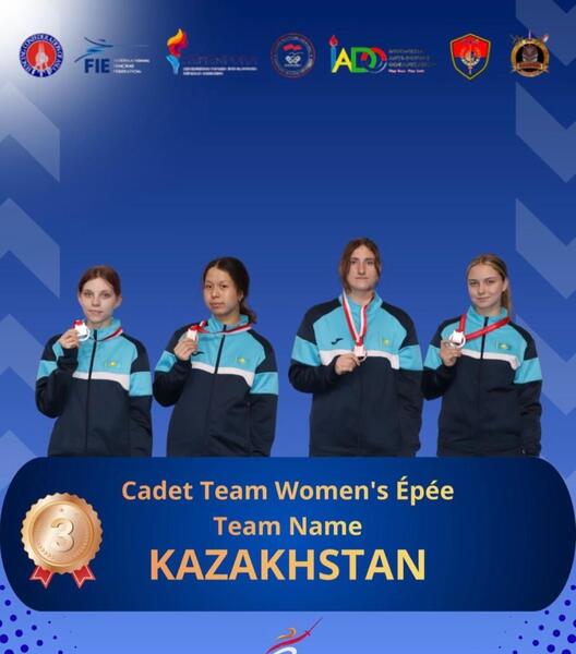 Алматинские шпажистки завоевали бронзу чемпионата Азии среди юниоров и кадетов