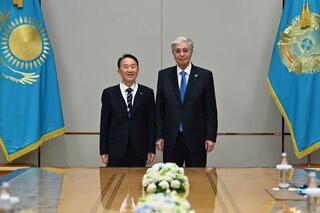 УКАЗОМ ПРЕЗИДЕНТА КИМ СОНГ КЁНГ НАГРАЖДЁН ОРДЕНОМ «ДРУЖБА» II СТЕПЕНИ