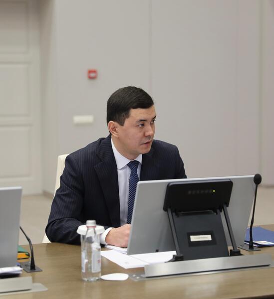 Глава региона принял акимов и руководителей управлений