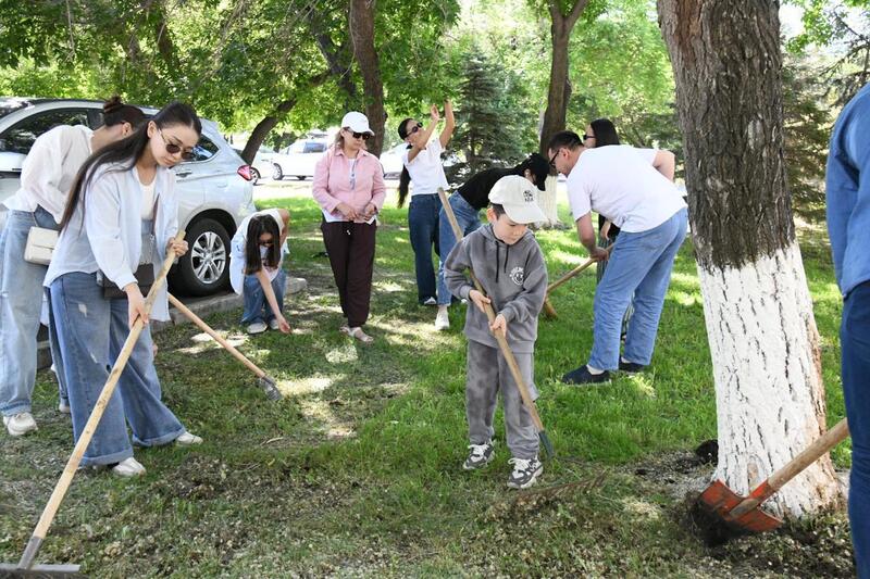 В Астане прошло эколого-просветительское семейное мероприятие EcoFamily