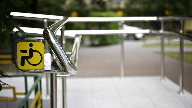 В столице продолжается работа по созданию безбарьерной среды