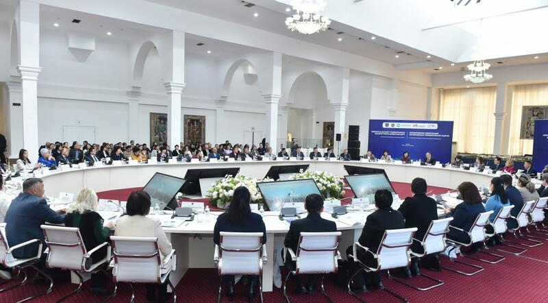 Рассмотрены вопросы повышения компетенций управленческих кадров