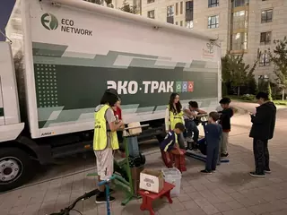 От раздельного сбора до повторного использования: как в Алматы организуют переработку отходов