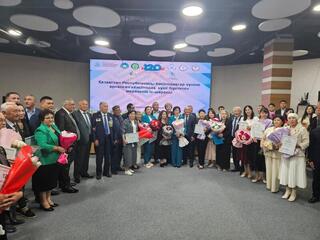 В ТУРКЕСТАНЕ ПРОШЛО ПРАЗДНИЧНОЕ МЕРОПРИЯТИЕ, ПОСВЯЩЕННОЕ ДНЮ ПРОФСОЮЗОВ