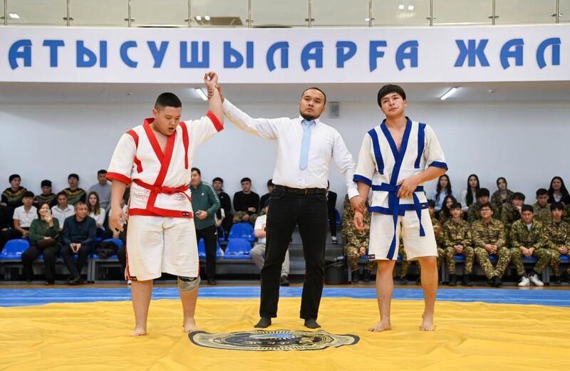 В Астане определили победителя «Жас сарбаз барысы» среди учащихся школ и колледжей