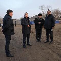 Аким Павлодарской области Асаин Байханов совершил рабочий визит в с. Тосагаш района Аққулы, где встретился с местными жителями