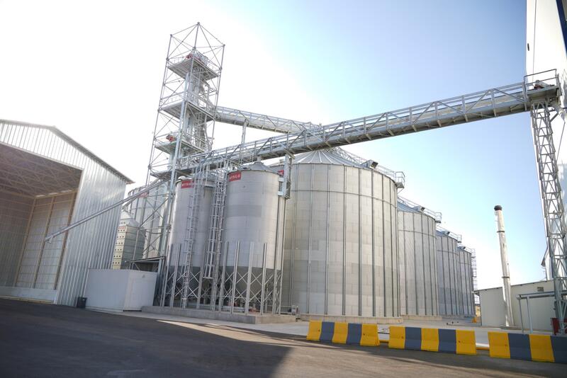 В ТУРКЕСТАНСКОЙ ОБЛАСТИ ЗАПУЩЕН СОВРЕМЕННЫЙ ОТКОРМОЧНЫЙ КОМПЛЕКС И МЯСОКОМБИНАТ НА 5000 ГОЛОВ