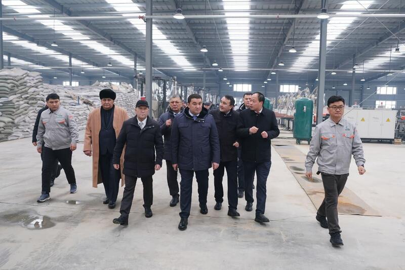 В ТУРКЕСТАНСКОЙ ОБЛАСТИ СФОРМИРОВАН НЕ ИМЕЮЩИЙ АНАЛОГОВ В СРЕДНЕЙ АЗИИ ХЛОПКОВЫЙ КЛАСТЕР, ЗАПУЩЕНЫ ТРИ КРУПНЫХ ЗАВОДА