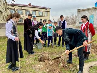 Организации образования Туркестанской области поддерживают инициативу «Мөлдір бұлақ»