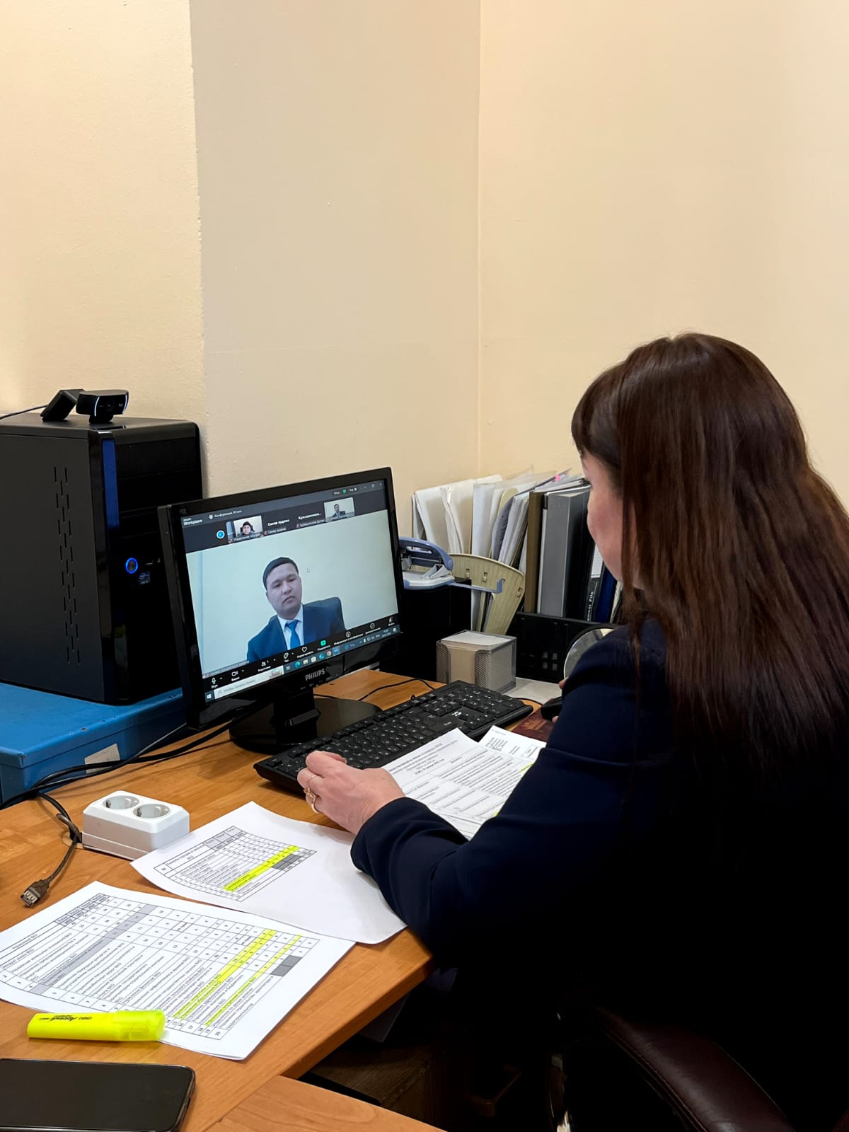 Для госслужащих ВКО состоялось занятие по тактике и методике проведения внутреннего анализа коррупционных рисков