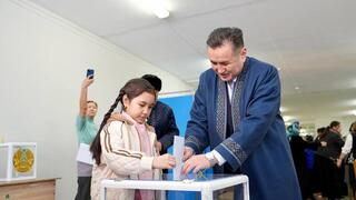 Аким ВКО сделал свой выбор на референдуме