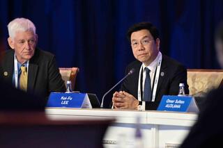 Глава государства отметил важность учета рисков внедрения искусственного интеллекта в сферу образования