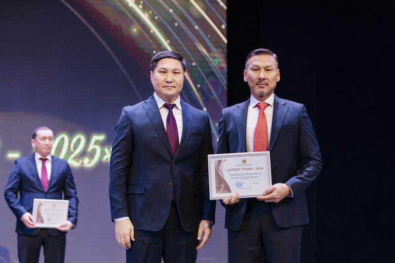 Награждены лучшие представители сферы спорта и туризма