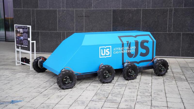 Неделя науки: молодой ученый из Атырау разработал «умного» робота