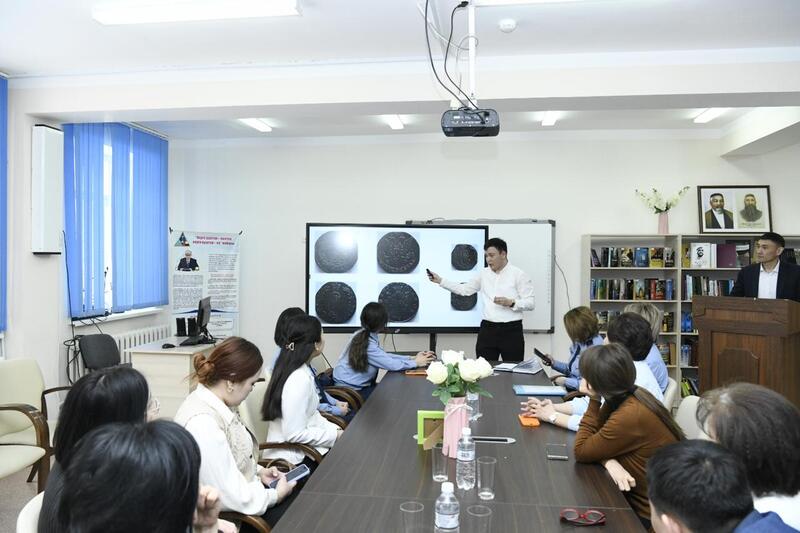 «Закон и порядок»: необычную коллекцию ученика презентовали в столичной школе