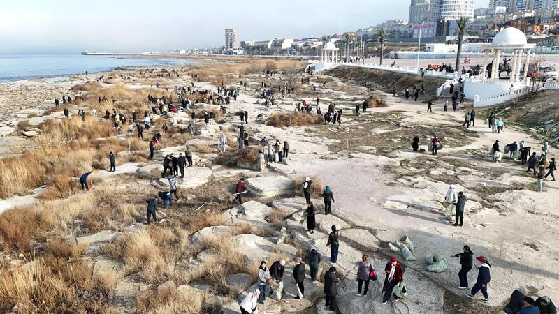 В Мангистауской области в рамках экологической акции «Тазару күні» прошёл масштабный субботник