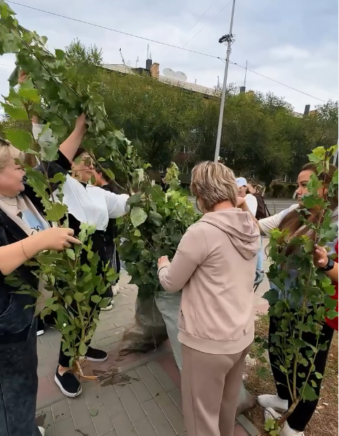 В рамках республиканской экологической программы «Таза Қазақстан» в городе прошли работы по благоустройству и озеленению