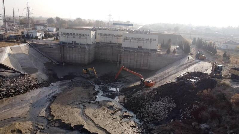 Масштабная очистка ирригационных каналов проходит в Туркестанской области