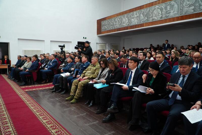 Марат Ахметжанов встретился с жителями Аккольского района