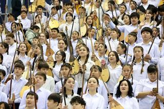 11 500 домбристов Алматы установили национальный рекорд в честь Наурыз Мейрамы