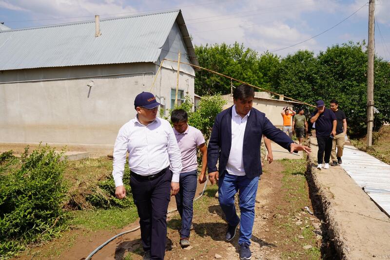 В ТУРКЕСТАНСКОЙ ОБЛАСТИ СИТУАЦИЯ ПОСЛЕ ПРОЛИВНЫХ ДОЖДЕЙ НАХОДИТСЯ НА КОНТРОЛЕ