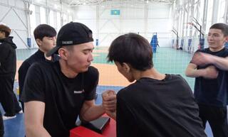 Турнир по армрестлингу среди студентов STUDENT CUP прошел в Астане