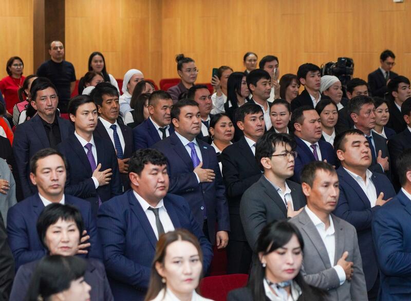 В ТУРКЕСТАНЕ ОТМЕТИЛИ 20-ЛЕТНИЙ ЮБИЛЕЙ ГОСУДАРСТВЕННОЙ КОРПОРАЦИИ «ПРАВИТЕЛЬСТВО ДЛЯ ГРАЖДАН»