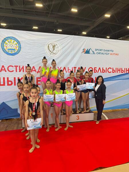 Столичные гимнастки завоевали медали на чемпионате в Улытау
