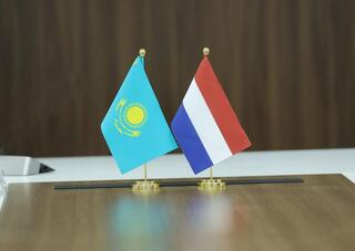 Ербол Карашукеев встретился с послом Нидерландов