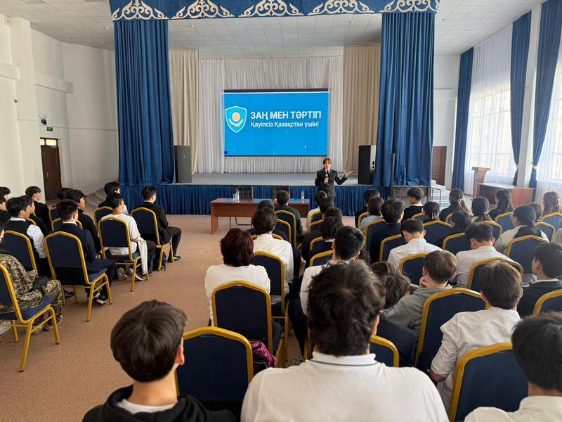 «Закон и порядок»: лекцию о цифровой безопасности провели для столичных школьников